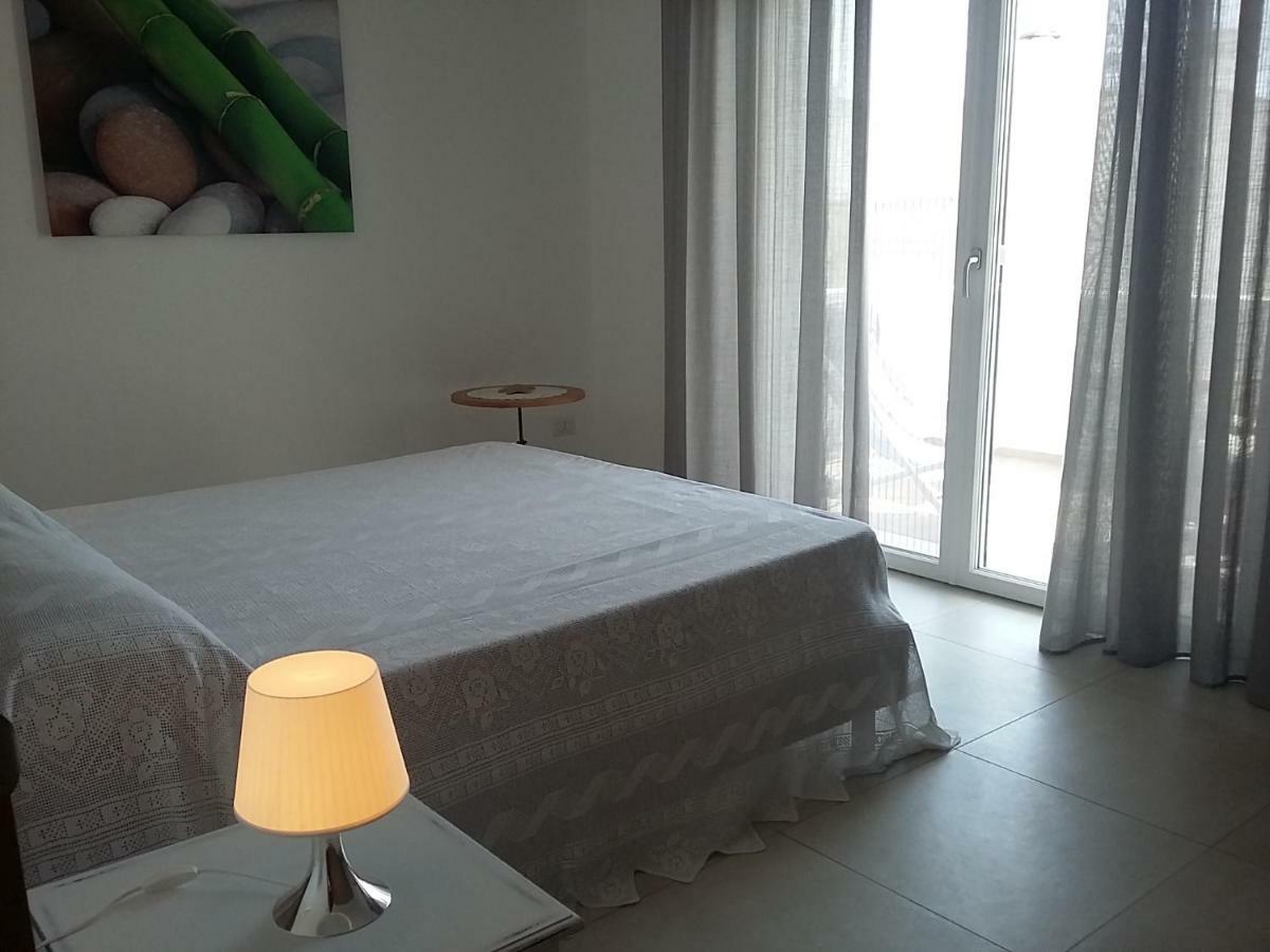 Appartamento Stefania Castro  Exterior photo