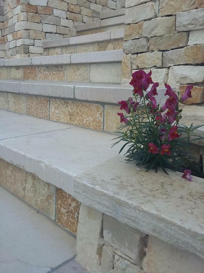 Appartamento Stefania Castro  Exterior photo